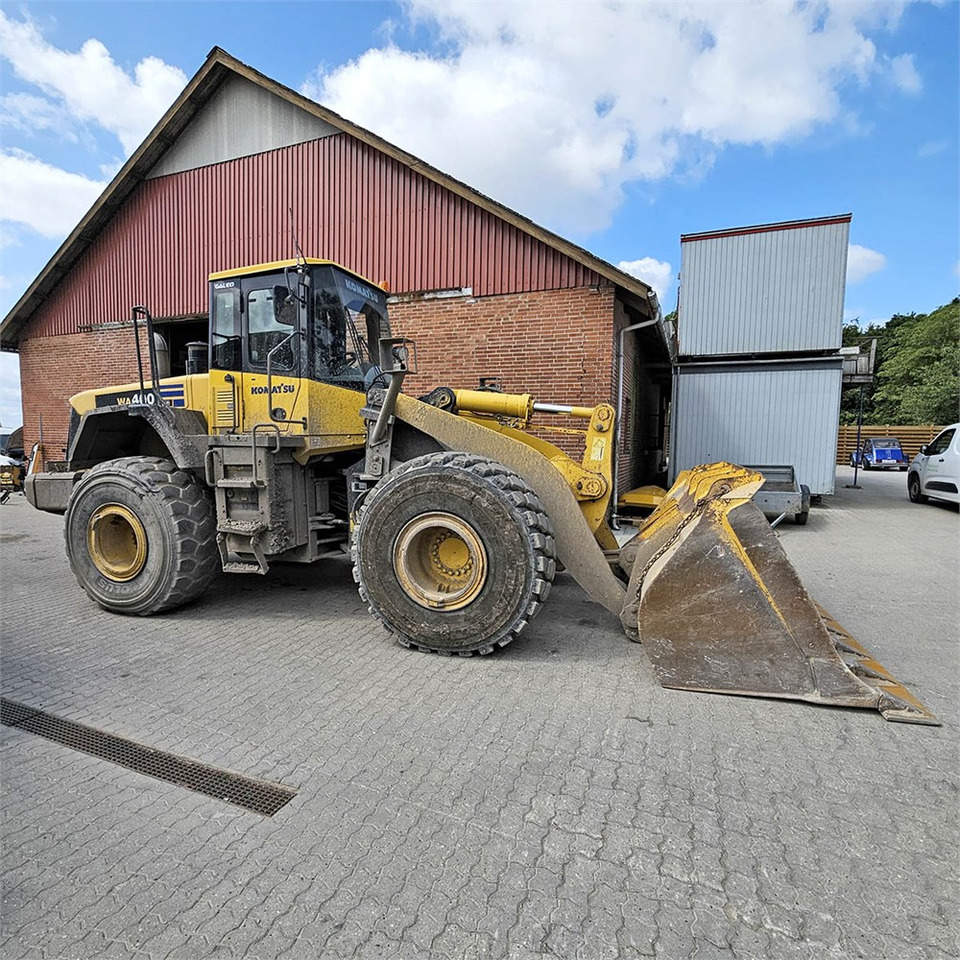 Komatsu WA400 - 5H - Riteņu iekrāvējs: foto 1 Komatsu WA400 - 5H - Riteņu iekrāvējs: foto 1