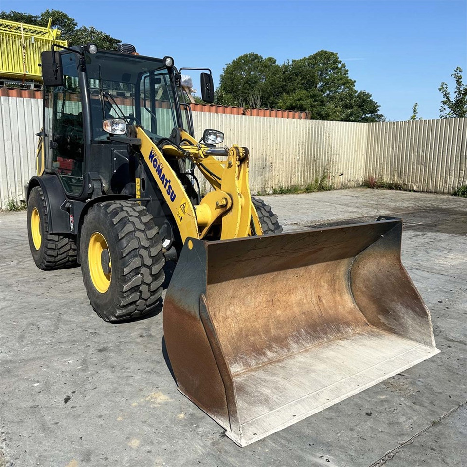 Komatsu WA70M - Riteņu iekrāvējs: foto 5 Komatsu WA70M - Riteņu iekrāvējs: foto 5