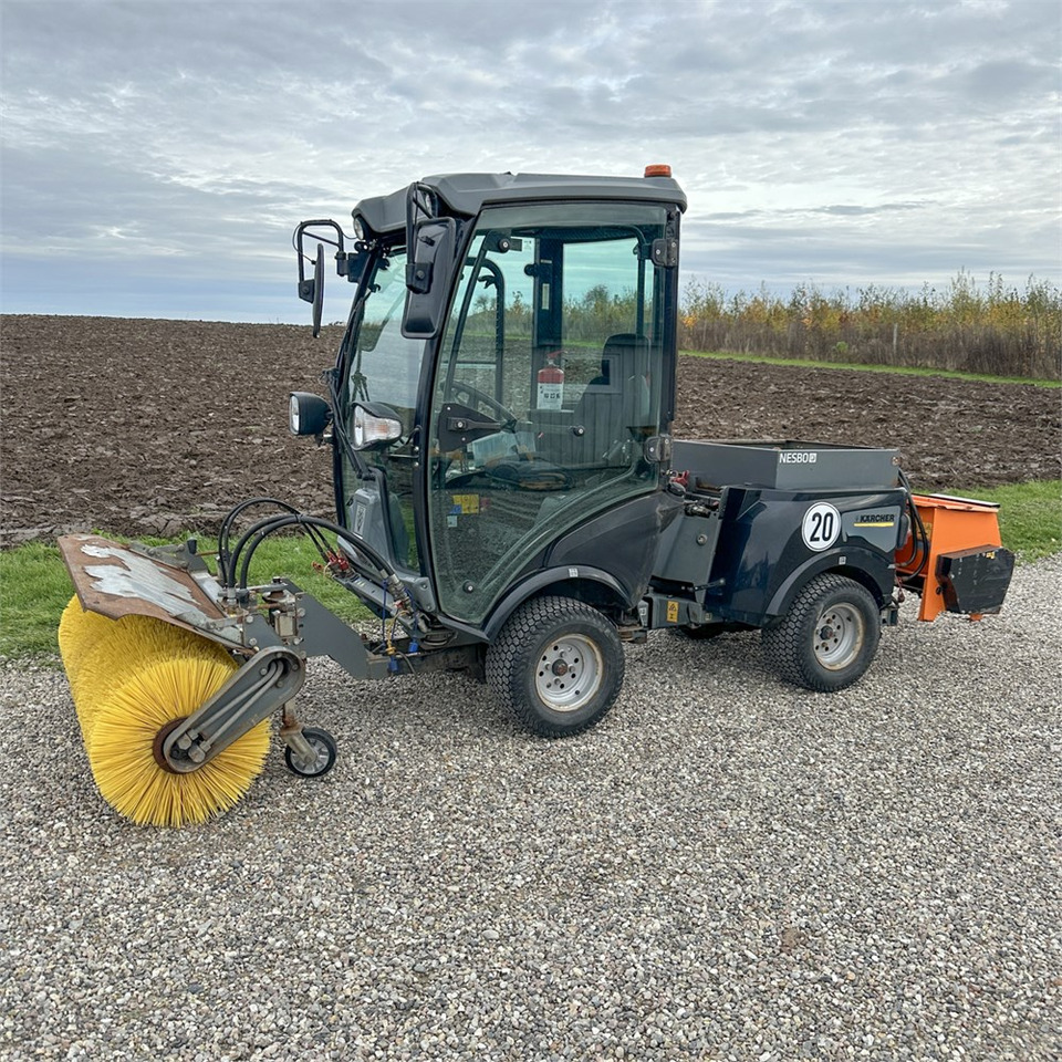 Kärcher MIC 34C Professioal - Komunālā/ Specializētā tehnika: foto 1 Kärcher MIC 34C Professioal - Komunālā/ Specializētā tehnika: foto 1