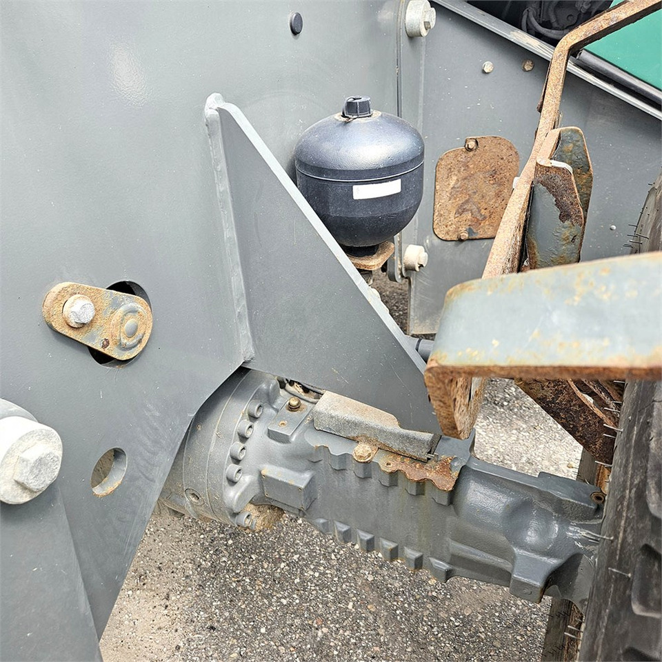 Teleskopiskais iekrāvējs Kramer KT557: foto 39