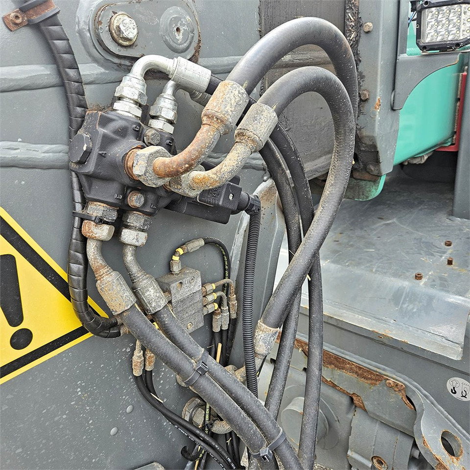 Teleskopiskais iekrāvējs Kramer KT557: foto 33
