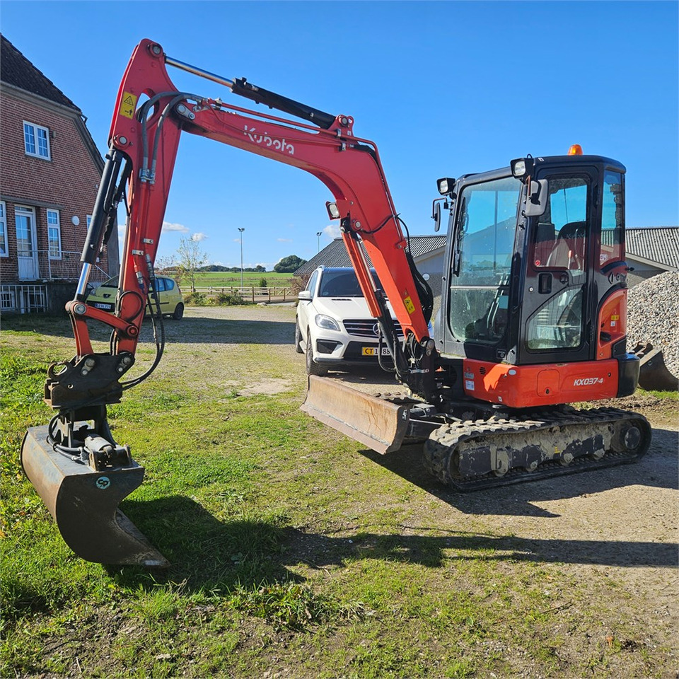 Kubota KX037-4 - Mini-ekskavators: foto 3 Kubota KX037-4 - Mini-ekskavators: foto 3