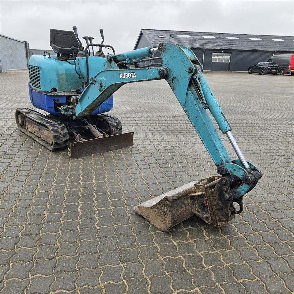 Kubota U-10 - Mini-ekskavators: foto 3 Kubota U-10 - Mini-ekskavators: foto 3