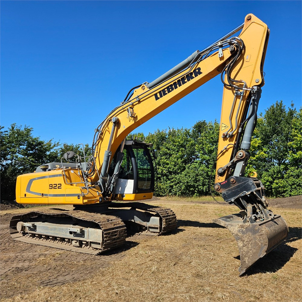 Liebherr R922 LC - Kāpurķēžu ekskavators: foto 1 Liebherr R922 LC - Kāpurķēžu ekskavators: foto 1