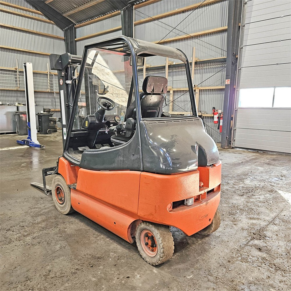 Linde AG E25 EL truck - Autokrāvējs: foto 2 Linde AG E25 EL truck - Autokrāvējs: foto 2