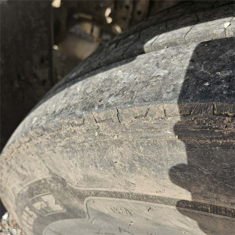 Kravas automašīna ar slēgto virsbūvi MAN Tg a 26.350: foto 34