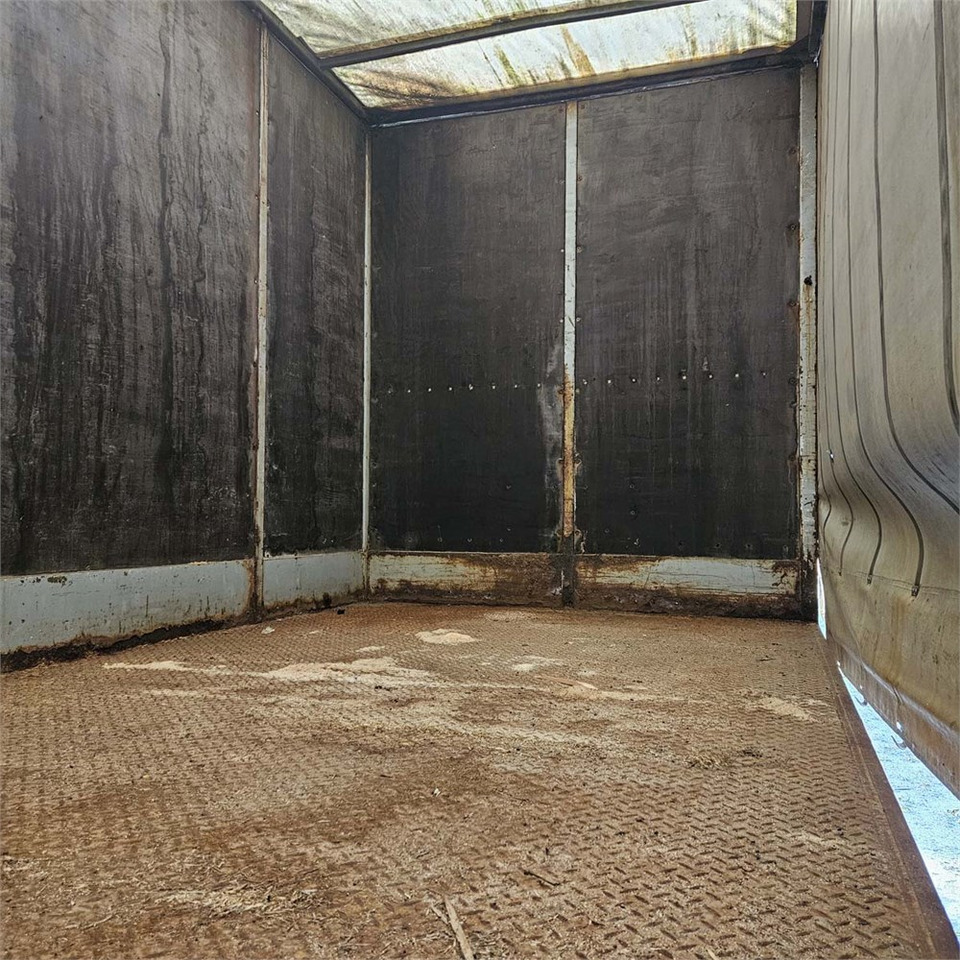 Kravas automašīna ar slēgto virsbūvi MAN Tg a 26.350: foto 6