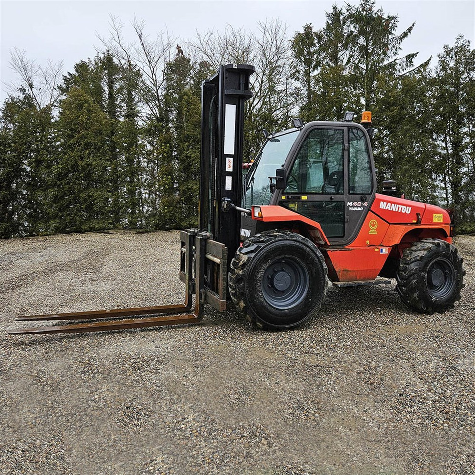 Manitou M 40-4 T - Autokrāvējs: foto 2 Manitou M 40-4 T - Autokrāvējs: foto 2