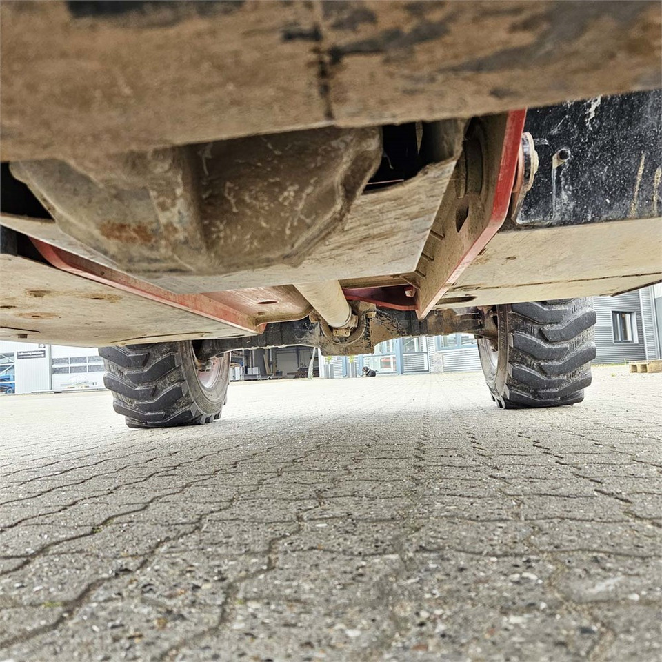 Teleskopiskais iekrāvējs Manitou MT625 H: foto 37