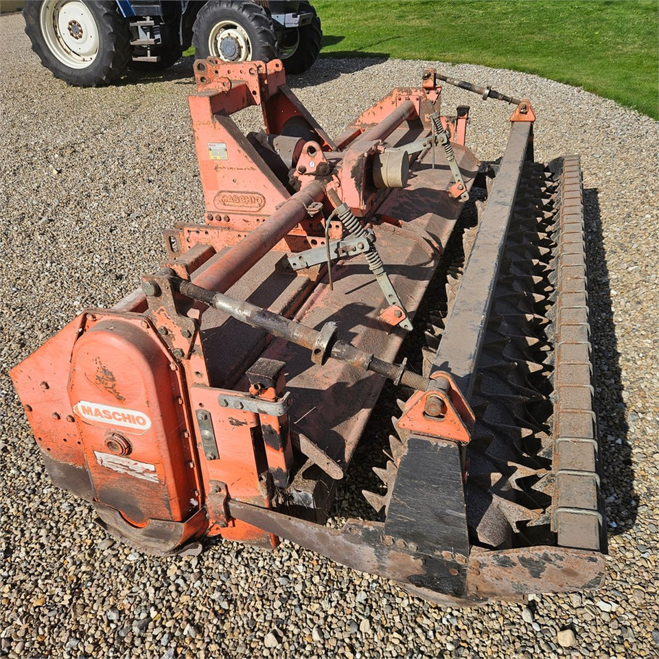 Maschio CB300 - Zemes frēze: foto 4 Maschio CB300 - Zemes frēze: foto 4