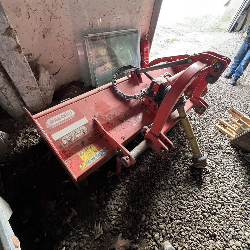 Maschio CR 190 - Siena sagatavošanas tehnika: foto 4 Maschio CR 190 - Siena sagatavošanas tehnika: foto 4