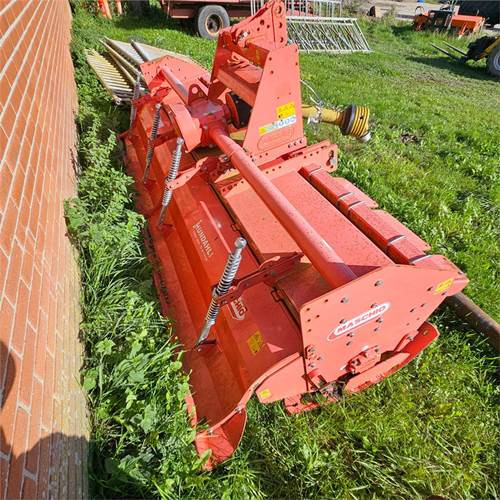 Maschio Fresa C 300 - Zemes frēze: foto 1 Maschio Fresa C 300 - Zemes frēze: foto 1