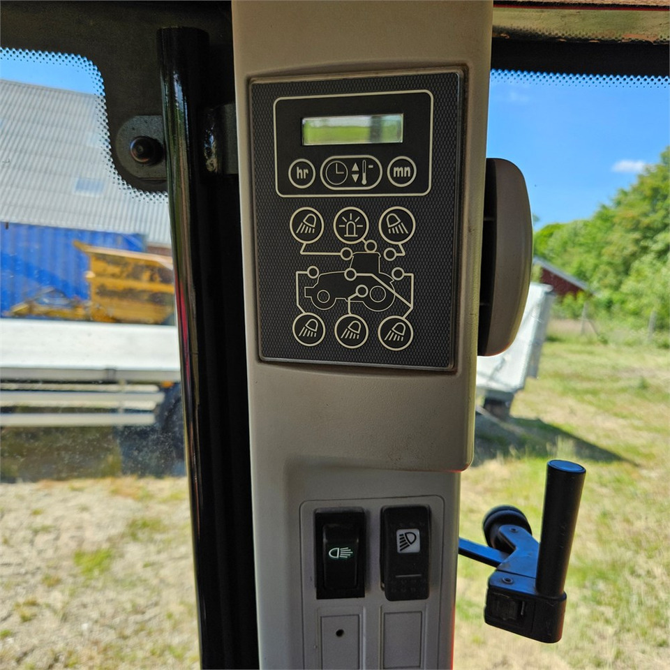 Traktors Massey Ferguson MF 8470 Dyna VT: foto 23