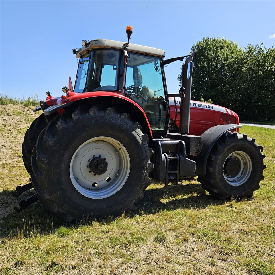 Massey Ferguson MF 8470 Dyna VT - Traktors: foto 5 Massey Ferguson MF 8470 Dyna VT - Traktors: foto 5
