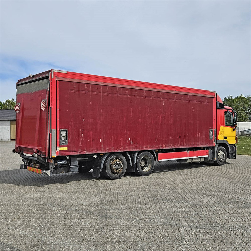 Mercedes Actros 2541 - Kravas automašīna ar slēgto virsbūvi: foto 5 Mercedes Actros 2541 - Kravas automašīna ar slēgto virsbūvi: foto 5