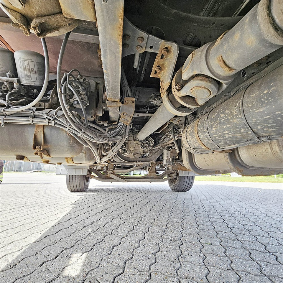 Kravas automašīna ar slēgto virsbūvi Mercedes Actros 2541: foto 50