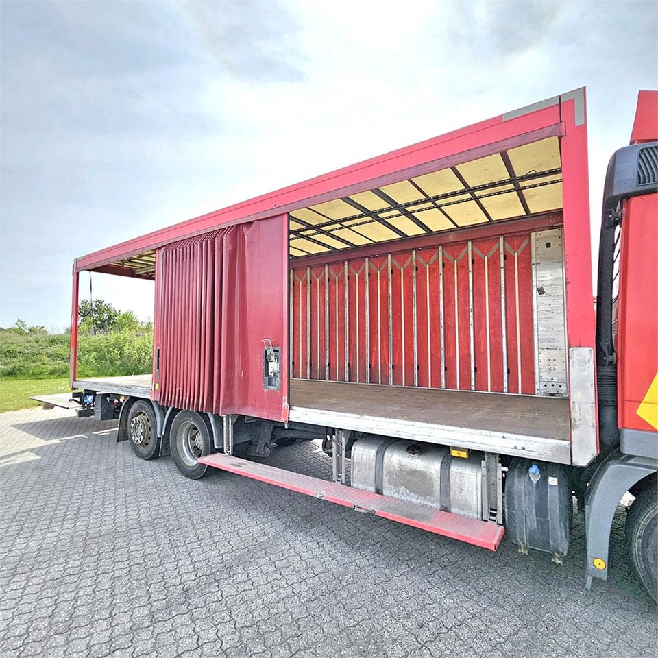 Kravas automašīna ar slēgto virsbūvi Mercedes Actros 2541: foto 9