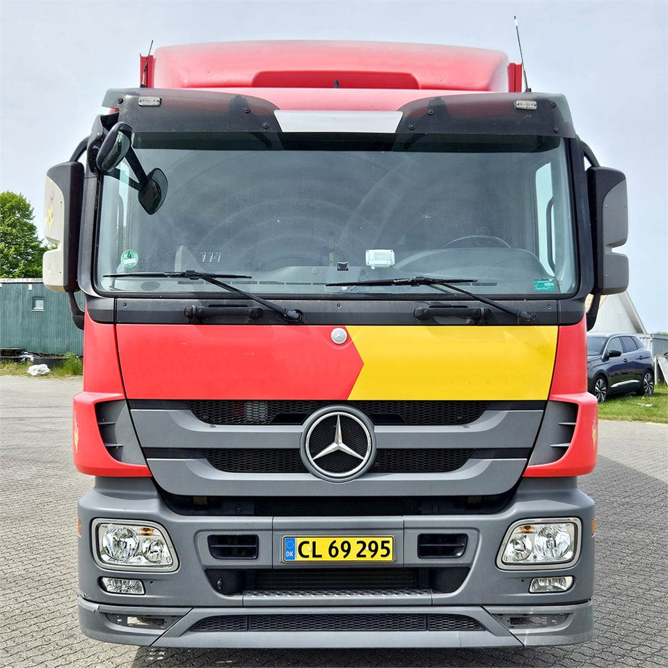 Kravas automašīna ar slēgto virsbūvi Mercedes Actros 2541: foto 8