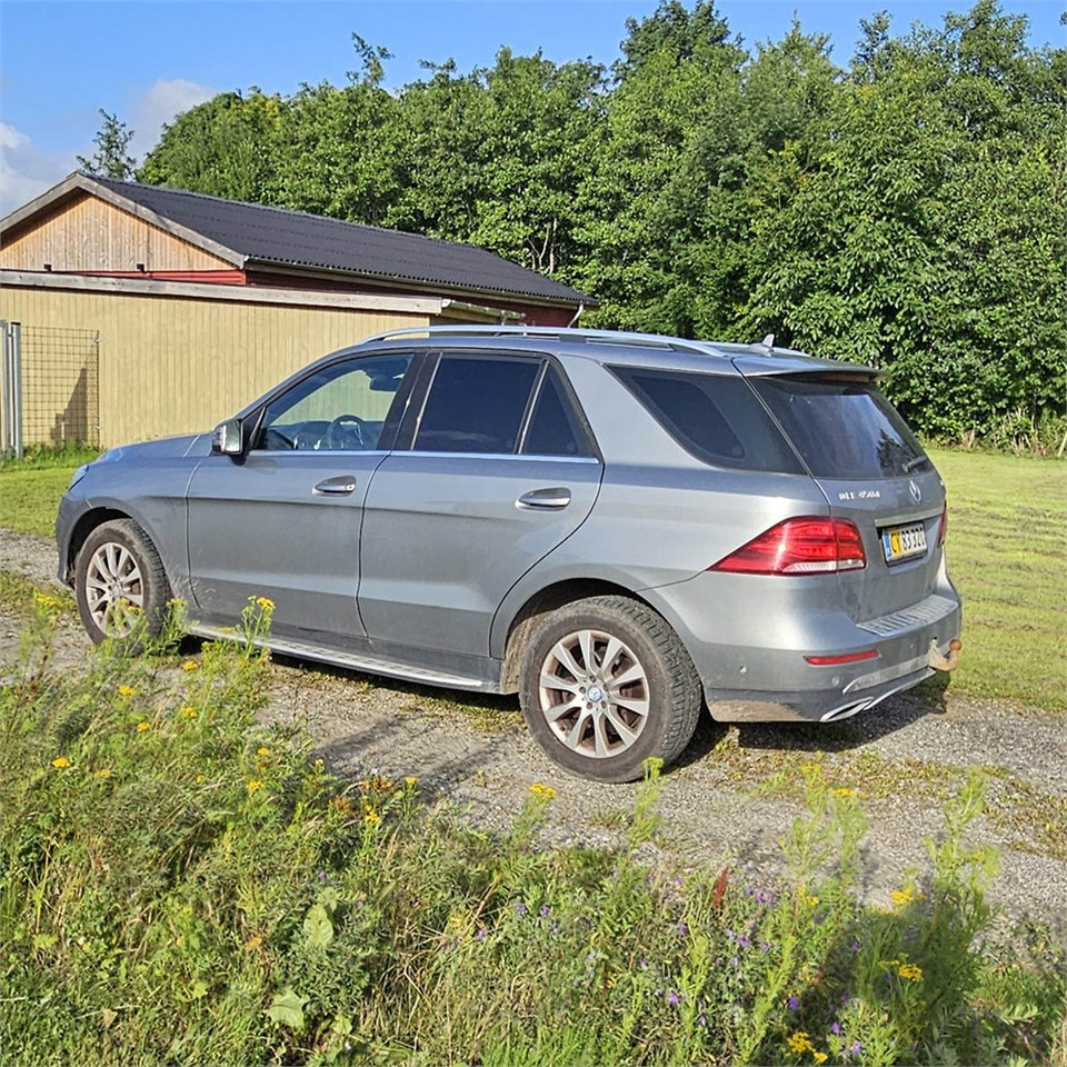 Mercedes GLE 350 4matic - Vieglā automašīna: foto 3 Mercedes GLE 350 4matic - Vieglā automašīna: foto 3