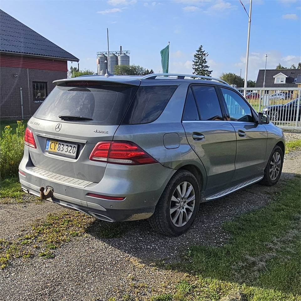 Mercedes GLE 350 4matic - Vieglā automašīna: foto 5 Mercedes GLE 350 4matic - Vieglā automašīna: foto 5