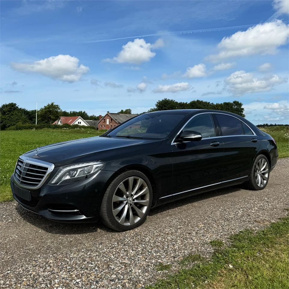 Mercedes S 500 4matic 4,6 - Sedans: foto 1 Mercedes S 500 4matic 4,6 - Sedans: foto 1