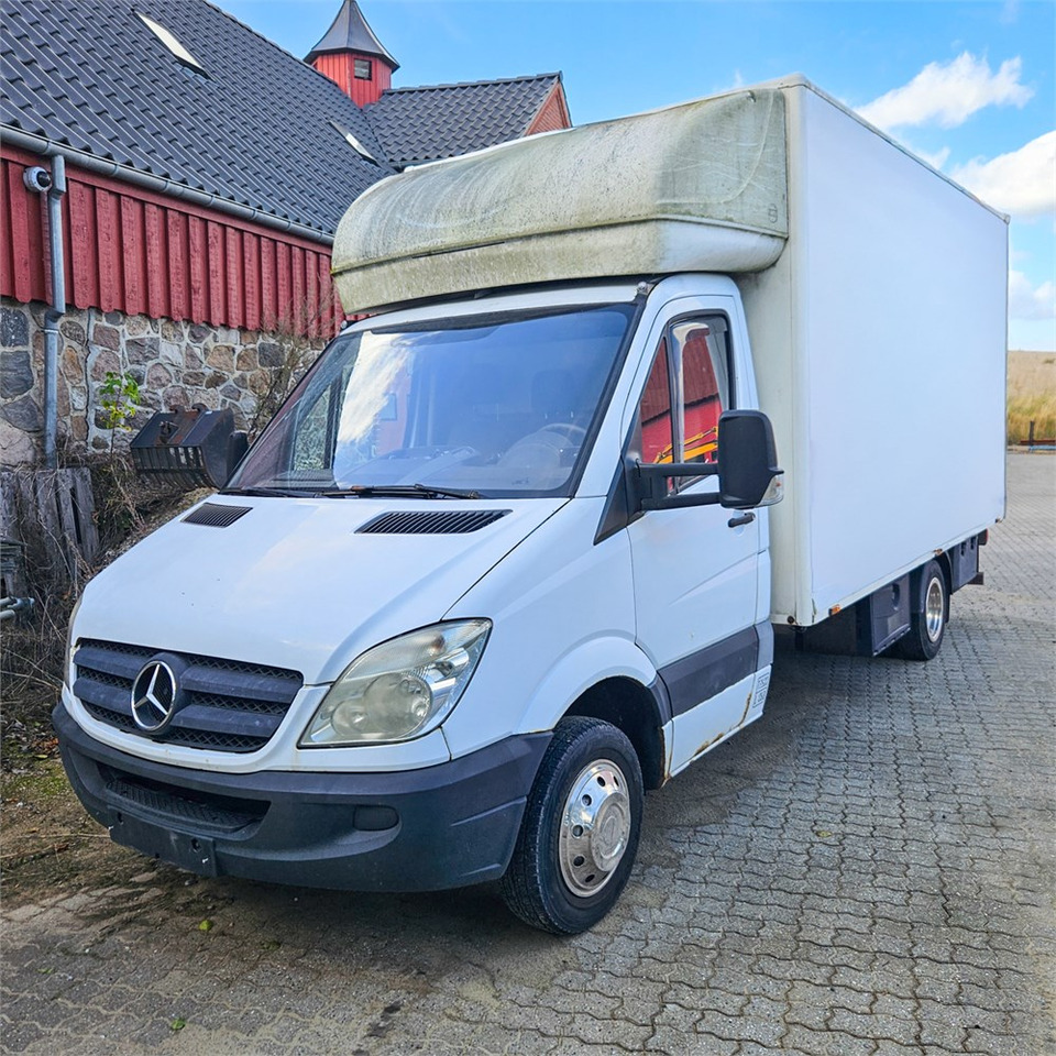Mercedes Sprinter 515 Cdi - Furgons ar slēgtā virsbūve: foto 1 Mercedes Sprinter 515 Cdi - Furgons ar slēgtā virsbūve: foto 1