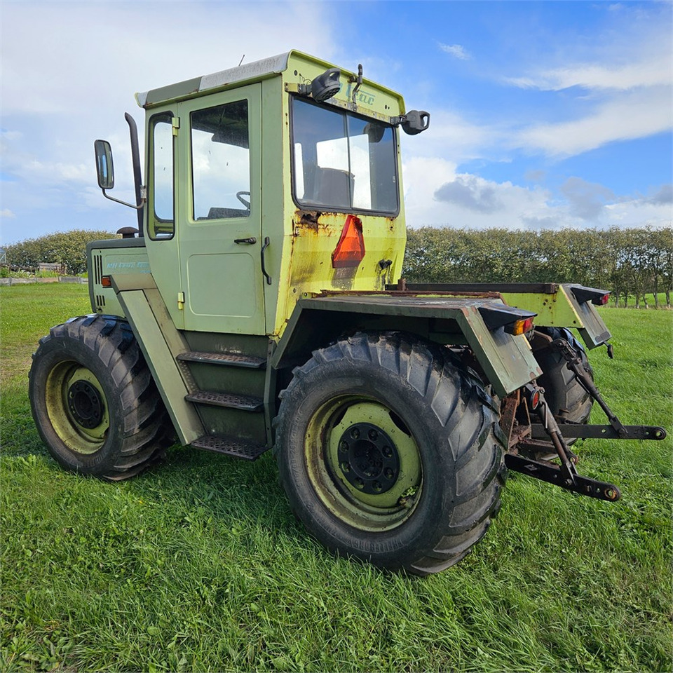 Mercedes Trac 900 Turbo - Traktors: foto 5 Mercedes Trac 900 Turbo - Traktors: foto 5