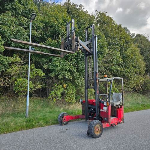 Moffett M4 25.3 - Mobilais autoiekrāvējs: foto 3 Moffett M4 25.3 - Mobilais autoiekrāvējs: foto 3