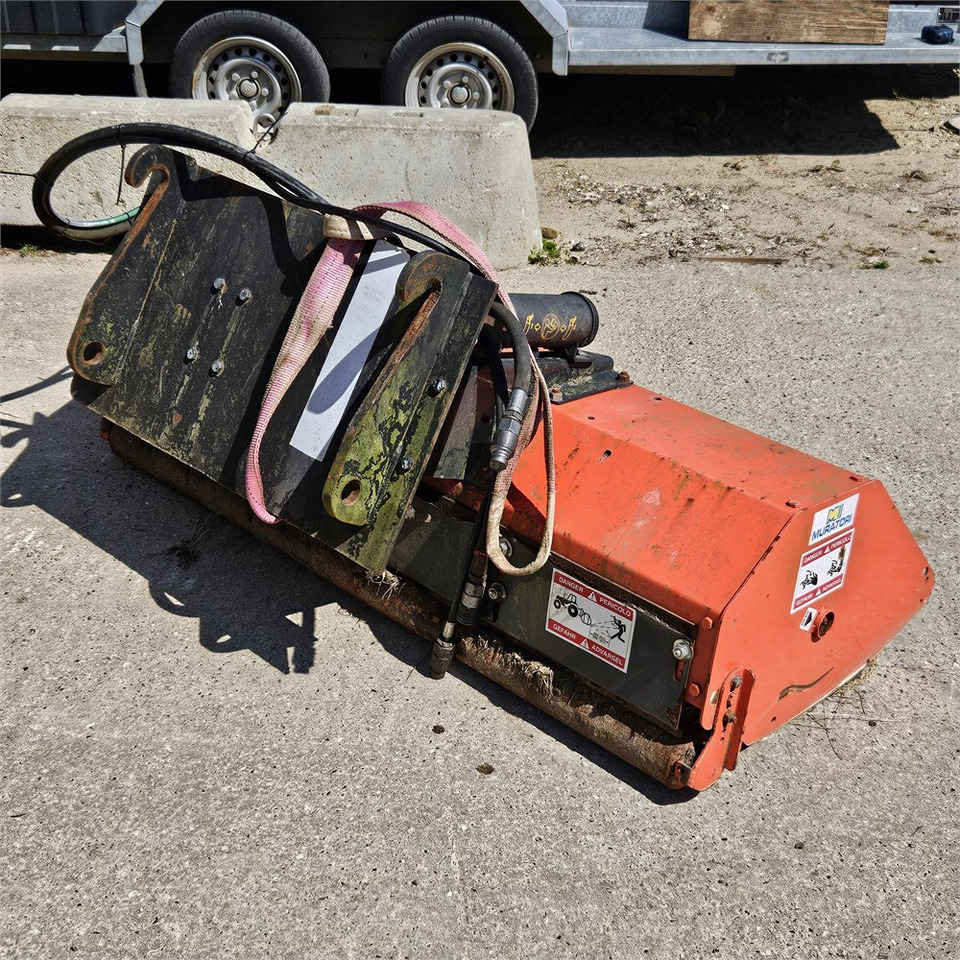 Muratori MT20 155 - Zāles pļāvējs: foto 4 Muratori MT20 155 - Zāles pļāvējs: foto 4