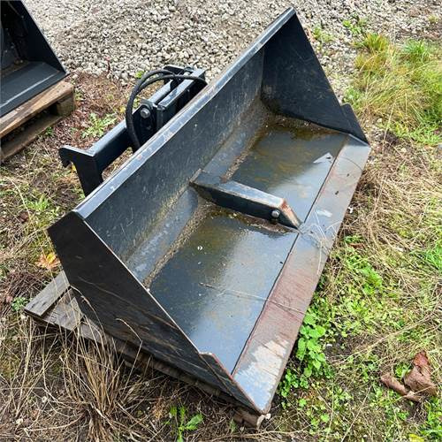 Nesbo FS1300 - Iekrāvēja kauss: foto 3 Nesbo FS1300 - Iekrāvēja kauss: foto 3