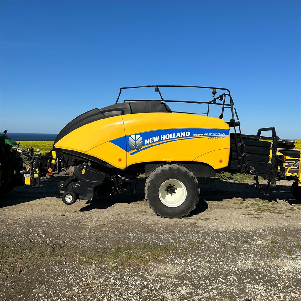 New Holland Bigbaler 1290 Plus - Siena sagatavošanas tehnika: foto 3 New Holland Bigbaler 1290 Plus - Siena sagatavošanas tehnika: foto 3