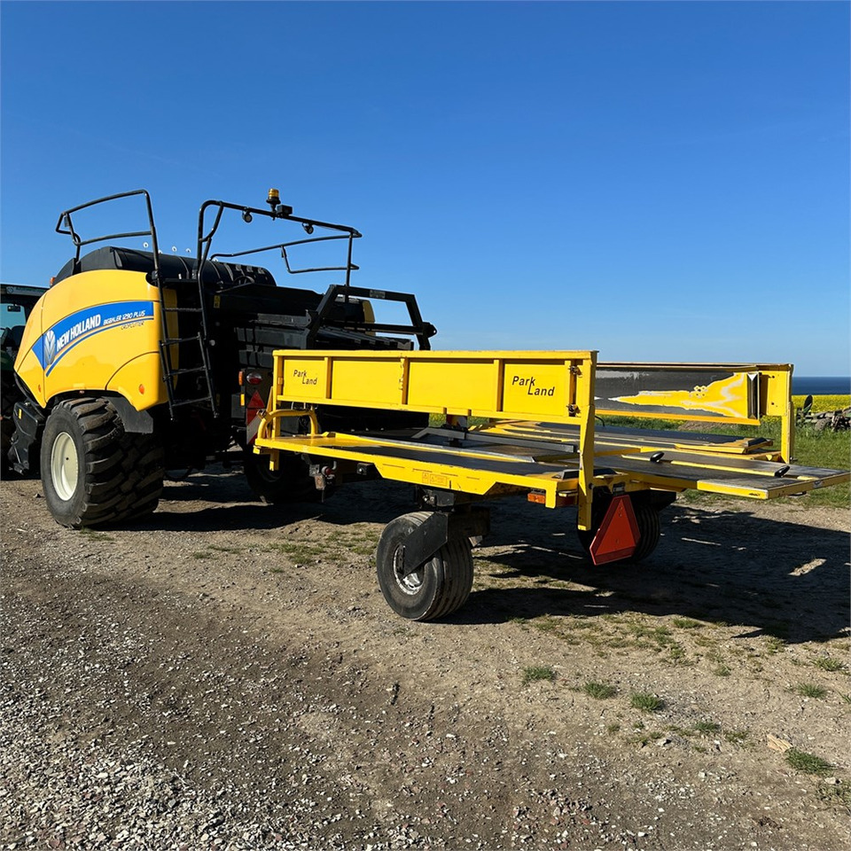 New Holland Bigbaler 1290 Plus - Siena sagatavošanas tehnika: foto 4 New Holland Bigbaler 1290 Plus - Siena sagatavošanas tehnika: foto 4