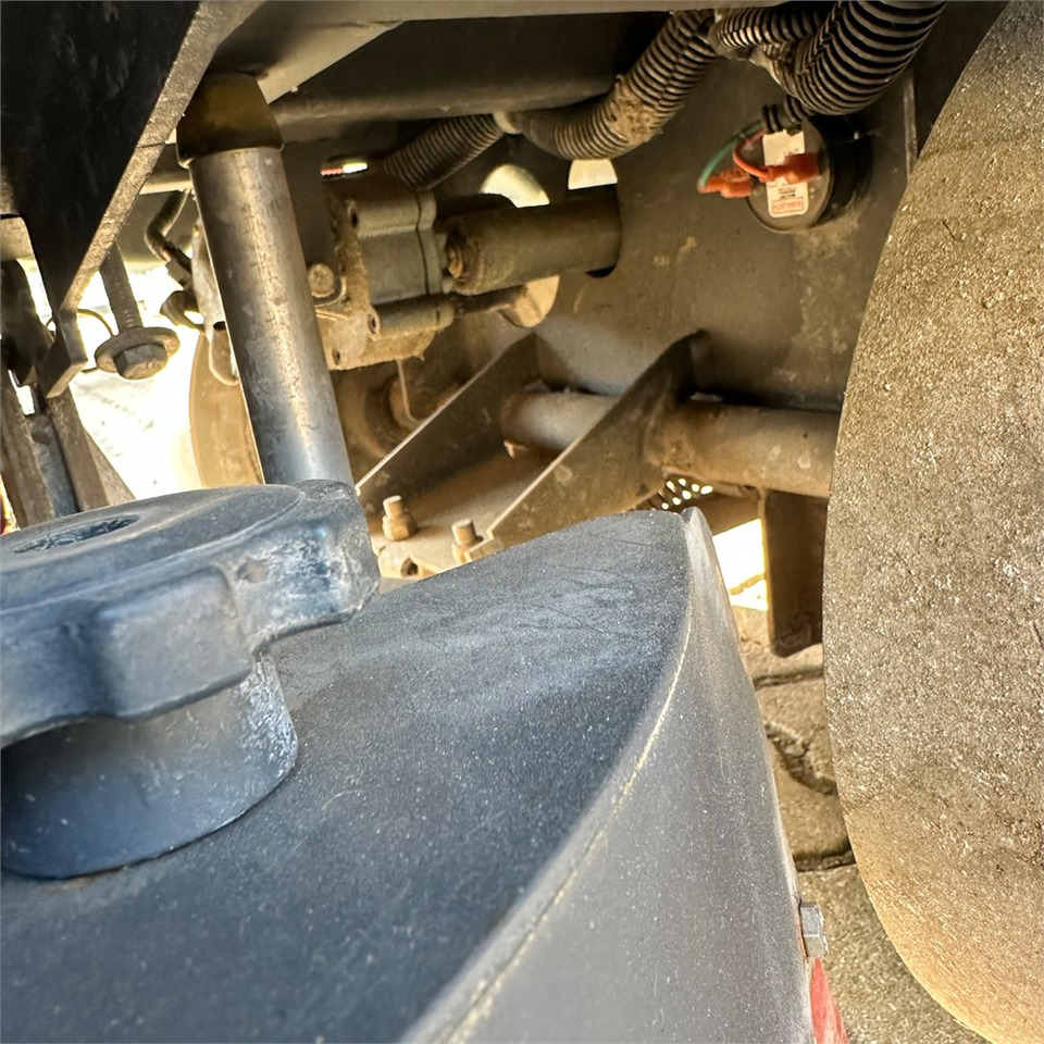 Grīdas mazgāšanas iekārta Nilfisk BR 755: foto 21