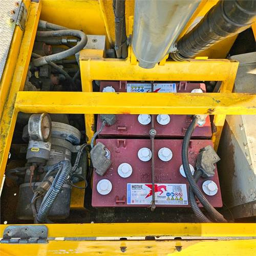 Paceļamais grozs ar dīsteli Omme Mini 12 EJ: foto 22 Paceļamais grozs ar dīsteli Omme Mini 12 EJ: foto 22