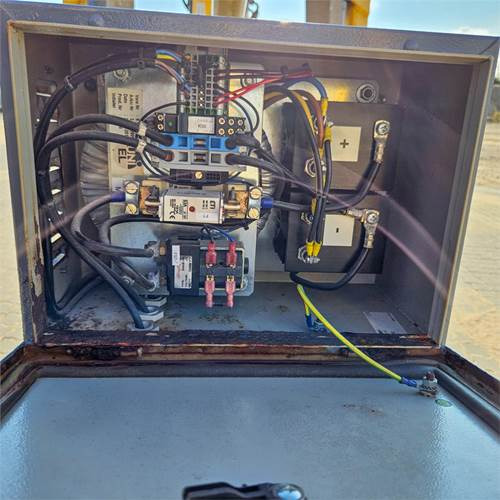 Paceļamais grozs ar dīsteli Omme Mini 12 EJ: foto 15 Paceļamais grozs ar dīsteli Omme Mini 12 EJ: foto 15