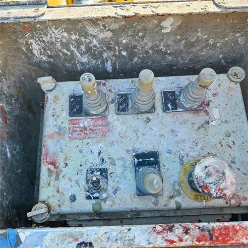 Paceļamais grozs ar dīsteli Omme Mini 12 EJ: foto 12 Paceļamais grozs ar dīsteli Omme Mini 12 EJ: foto 12