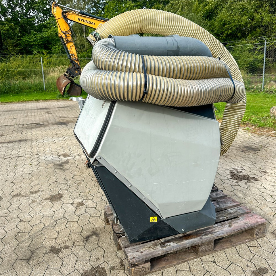 Nilfisk Engholm FS2150 & FK22150 - Papildaprīkojums - Ielu tīrīšanas mašīna: foto 5 Nilfisk Engholm FS2150 & FK22150 - Papildaprīkojums - Ielu tīrīšanas mašīna: foto 5