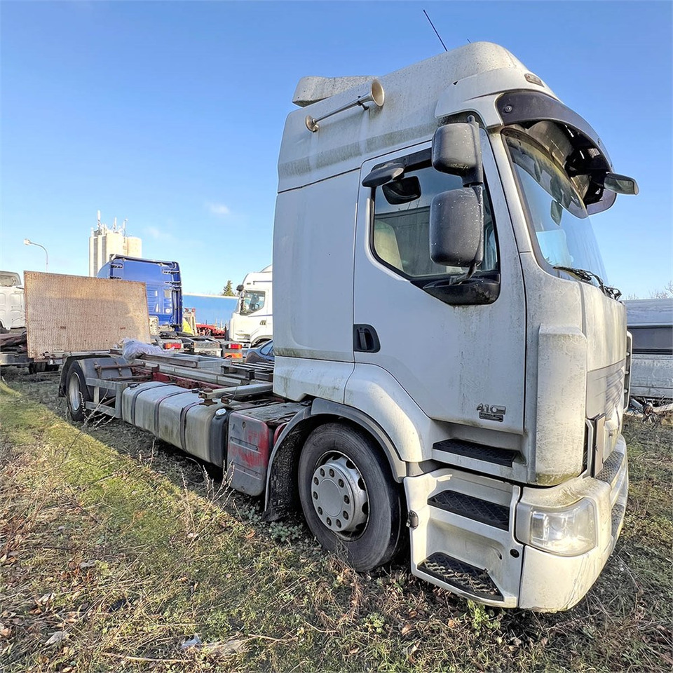 Renault 410 DXI Premimium - Šasija kravas automašīna: foto 1 Renault 410 DXI Premimium - Šasija kravas automašīna: foto 1