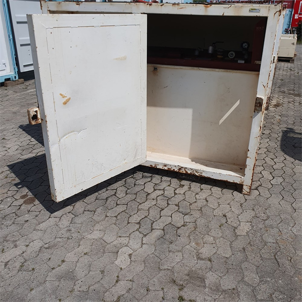 Roug A/S 2000 liter - Uzglabāšanas tvertne: foto 2 Roug A/S 2000 liter - Uzglabāšanas tvertne: foto 2