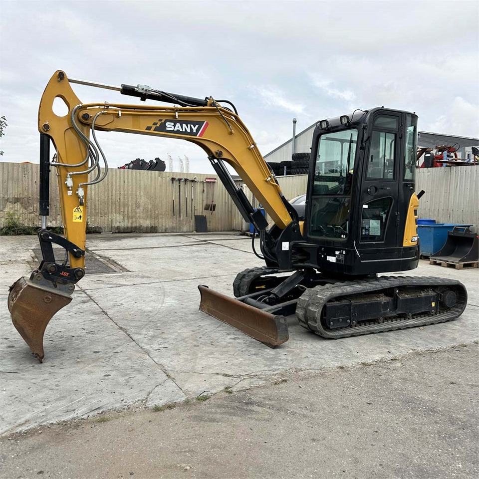 Sany SY 50U - Mini-ekskavators: foto 2 Sany SY 50U - Mini-ekskavators: foto 2