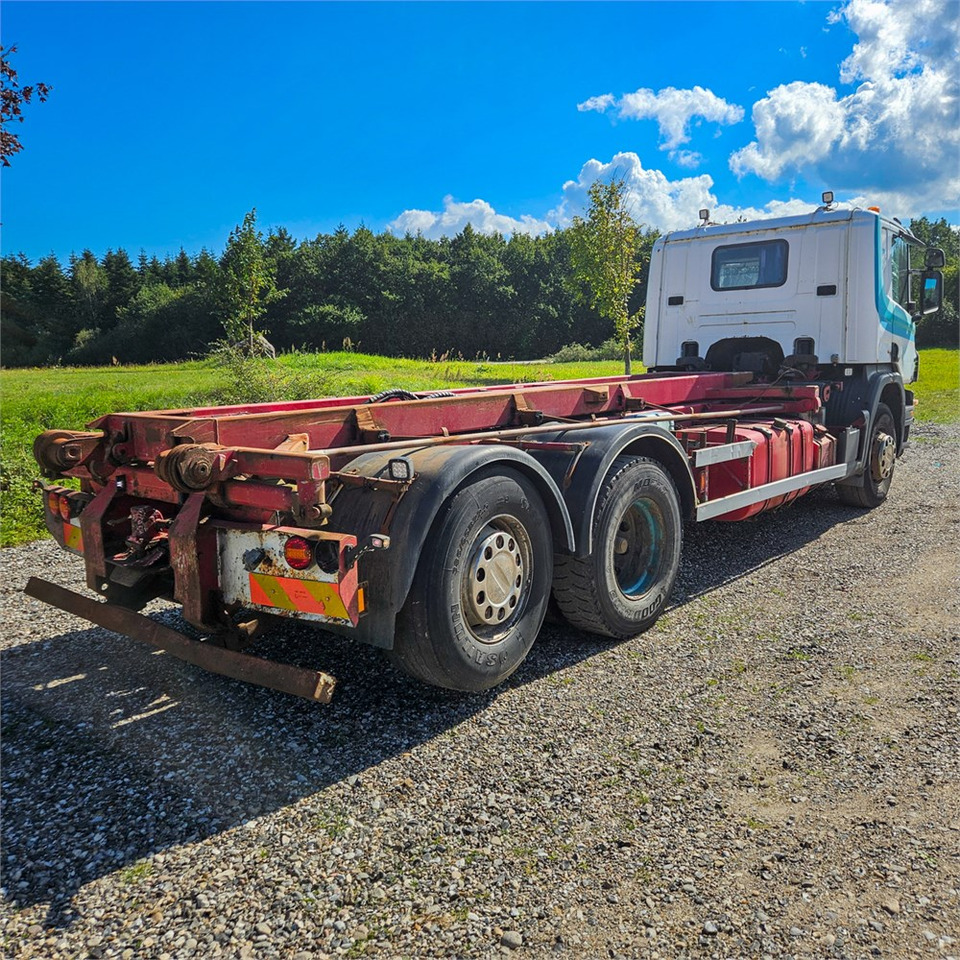 Scania P310 - Kravas automašīna - kabeļu sistēma: foto 4 Scania P310 - Kravas automašīna - kabeļu sistēma: foto 4