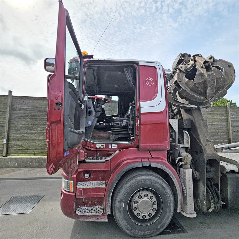 Pacēlājs ar āķi, Kravas auto ar manipulatoru Scania R 500: foto 7