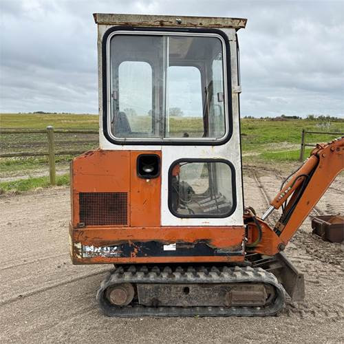 Schaeff HR 02 - Mini-ekskavators: foto 3 Schaeff HR 02 - Mini-ekskavators: foto 3