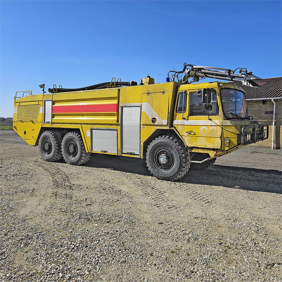 Schammel Nubian 6x6 - Ugunsdzēsēju mašīna: foto 1 Schammel Nubian 6x6 - Ugunsdzēsēju mašīna: foto 1