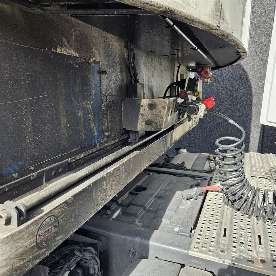 Puspiekabe refrižerators Schmitz køle trailer: foto 13 Puspiekabe refrižerators Schmitz køle trailer: foto 13