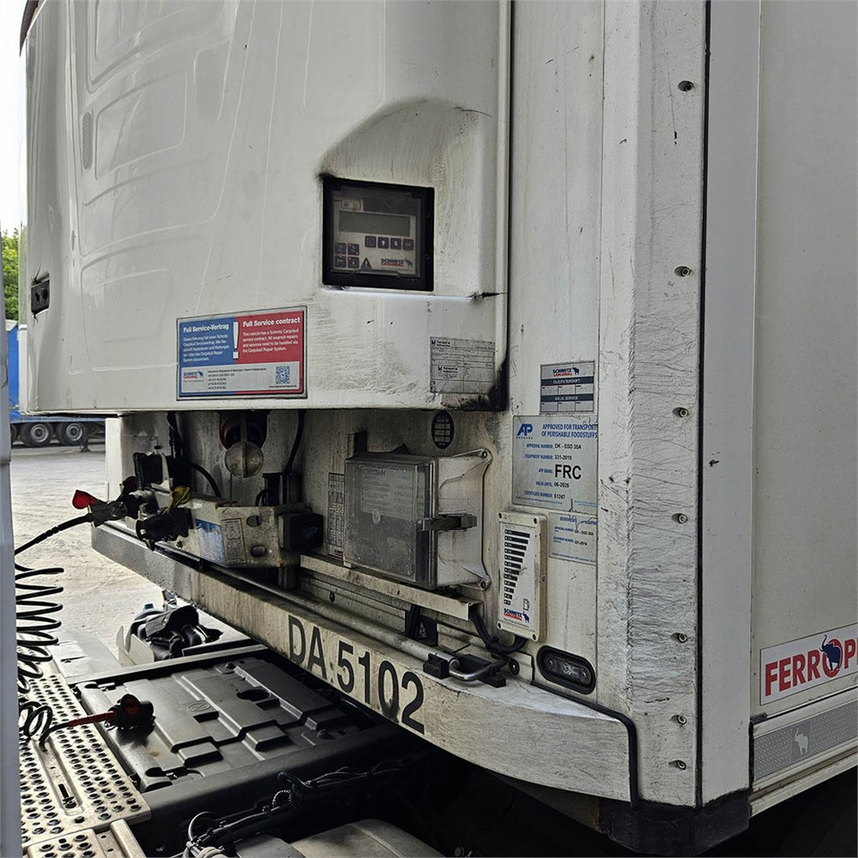 Puspiekabe refrižerators Schmitz køle trailer: foto 12 Puspiekabe refrižerators Schmitz køle trailer: foto 12