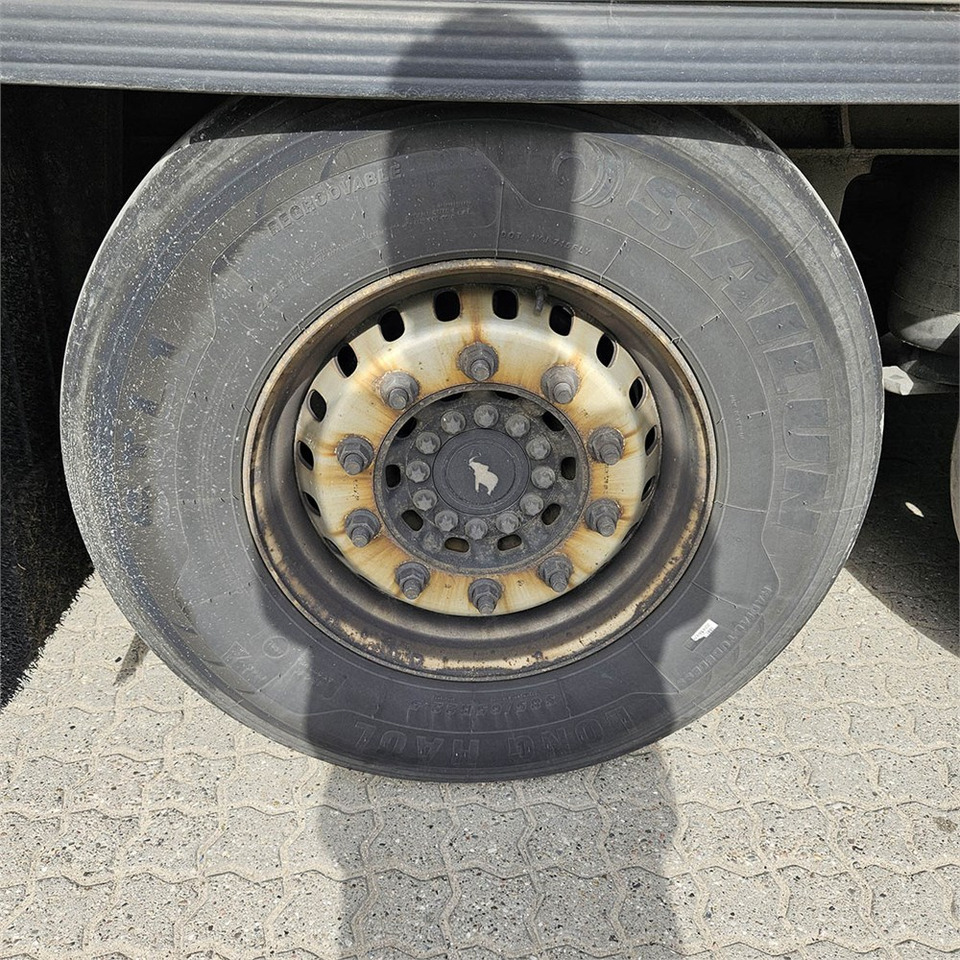 Puspiekabe refrižerators Schmitz køle trailer: foto 29 Puspiekabe refrižerators Schmitz køle trailer: foto 29