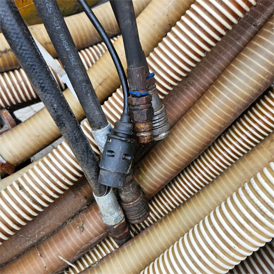 Mēslošanas tehnika ..Select Make L 4450: foto 11 Mēslošanas tehnika ..Select Make L 4450: foto 11