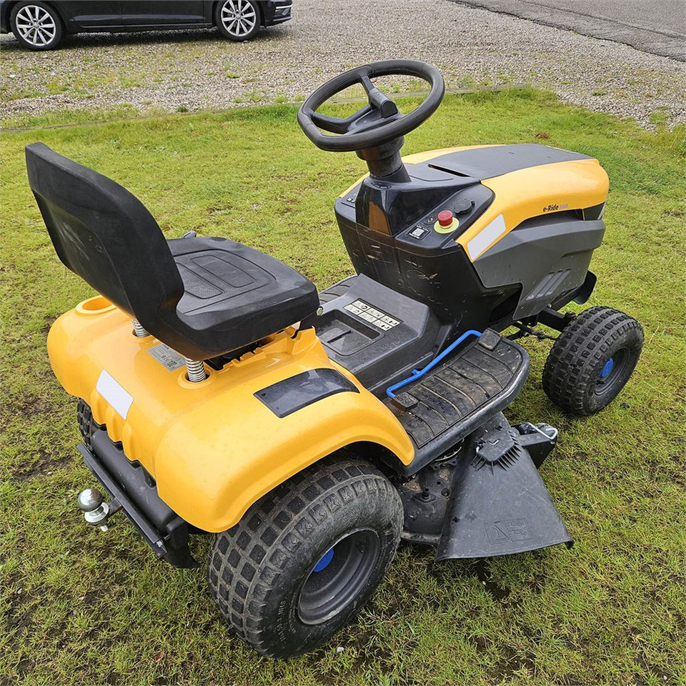 Stiga E-Ride S500 - Zāles pļāvējs: foto 5 Stiga E-Ride S500 - Zāles pļāvējs: foto 5