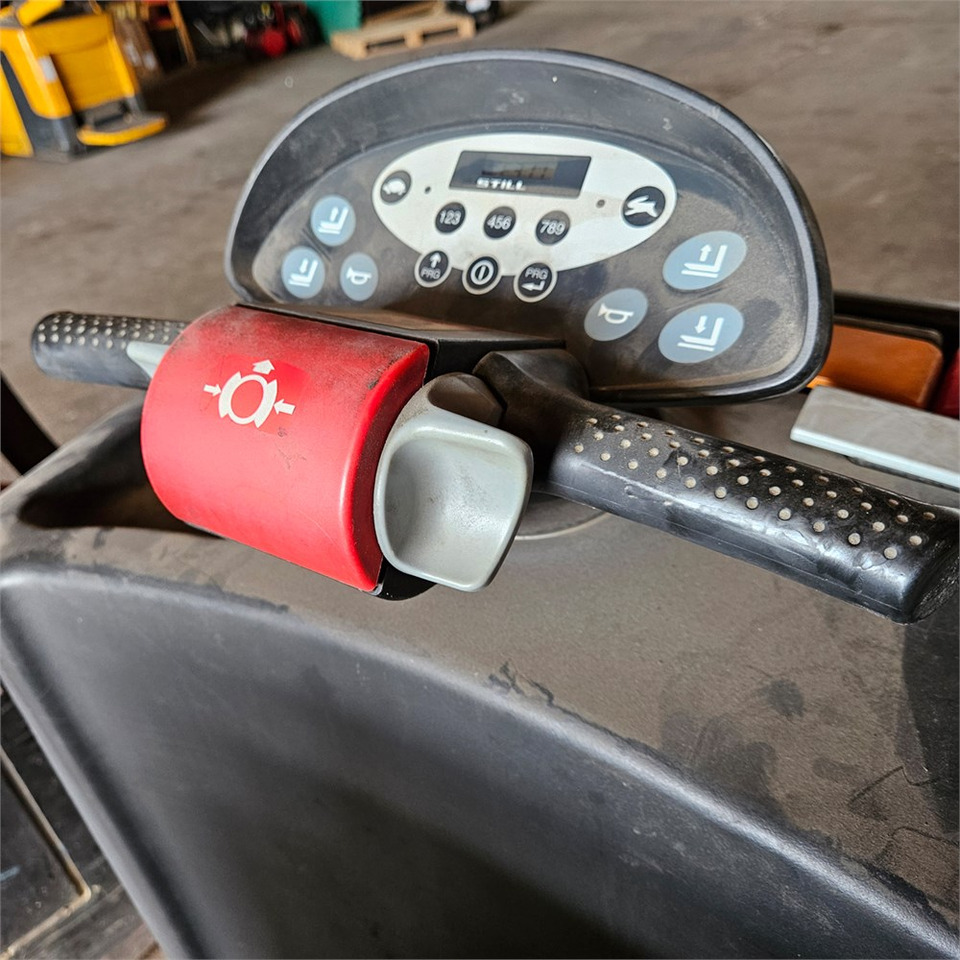 Rokas palešu ratiņi Still CS20: foto 12 Rokas palešu ratiņi Still CS20: foto 12